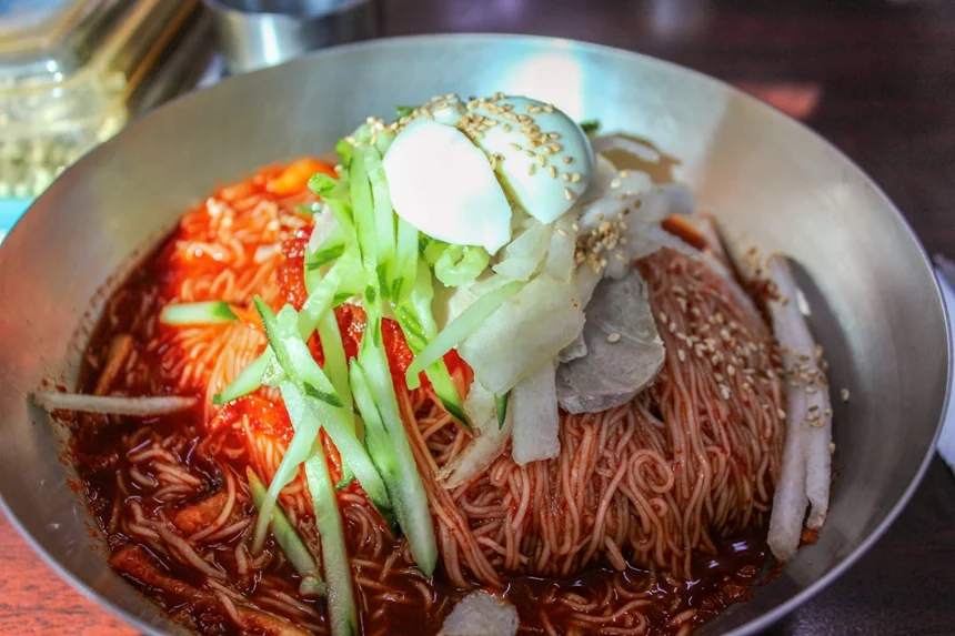 Naengmyeon